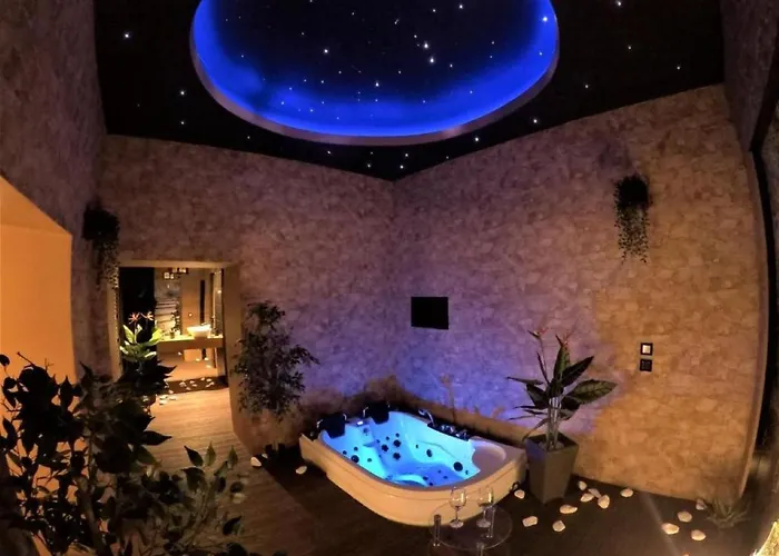 Z Jacuzzi شقة