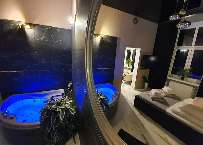 شقة Z Jacuzzi كراكوفيا